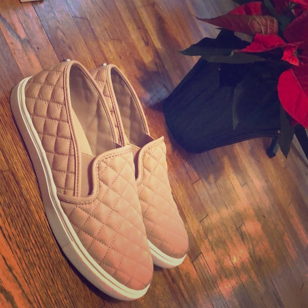 Steve Madden Pink Slip On Shoes (WORN ONLY ONCE!)